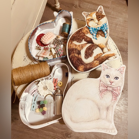 Gift it! Vintage Cat Shaped storage tins - Picture 2 of 4